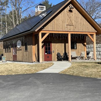 West River Coffee Barn - Outside - Coffee & Tea Near Me - Londonderry, Vermont West River Coffee Barn - Outside - Coffee & Tea Near Me - Londonderry, Vermont