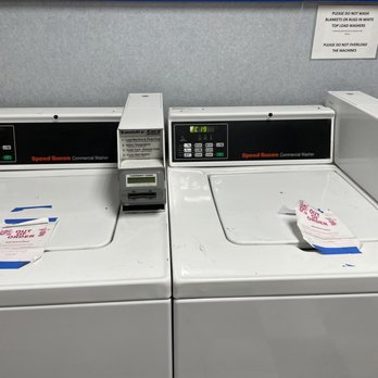 Speed Wash Laundry - (Least expensive) top loads Out of Order - Laundry Services Near Me - Riverside, California