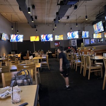 Buffalo Wild Wings - dining room - American Near Me - Tucson, Arizona Buffalo Wild Wings - dining room - American Near Me - Tucson, Arizona