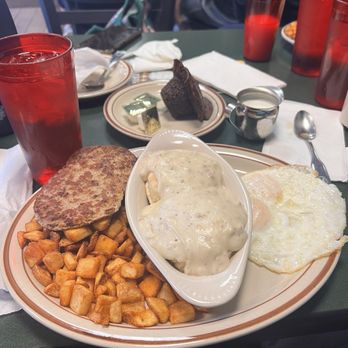 Egg & I - Grandma's Biscuits and Gravy - Breakfast & Brunch Near Me - Las Vegas, Nevada