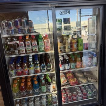 Burger Road - Drinks cold - American Near Me - Hayward, California