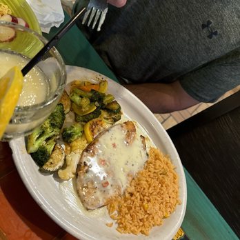 Pueblo Viejo Mexican Restaurant- Cleveland - Abuelos chicken - Mexican Near Me - Cleveland, Texas Pueblo Viejo Mexican Restaurant- Cleveland - Abuelos chicken - Mexican Near Me - Cleveland, Texas