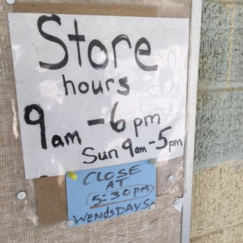 Bad Bob's Bend Store - Grocery Near Me - Bend, Texas