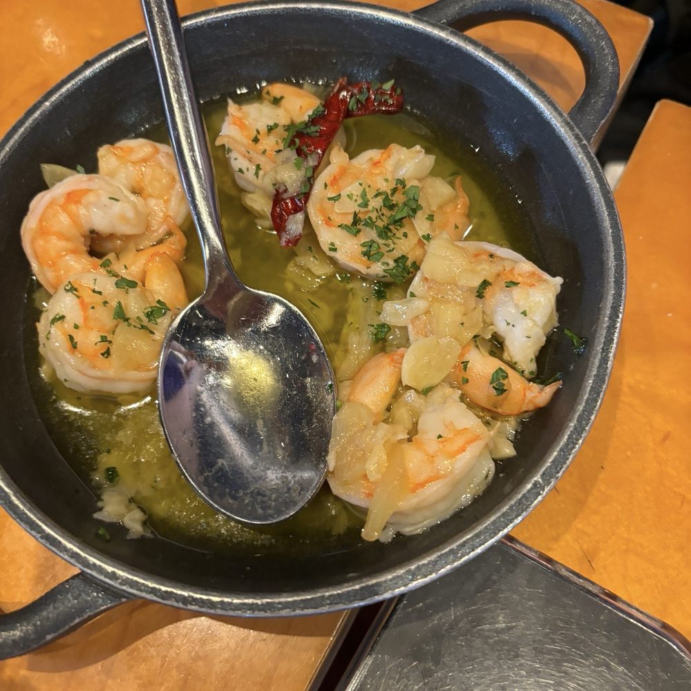 Jaleo - Garlic shrimp - Spanish Near Me - Washington, DC, District of Columbia Jaleo - Garlic shrimp - Spanish Near Me - Washington, DC, District of Columbia
