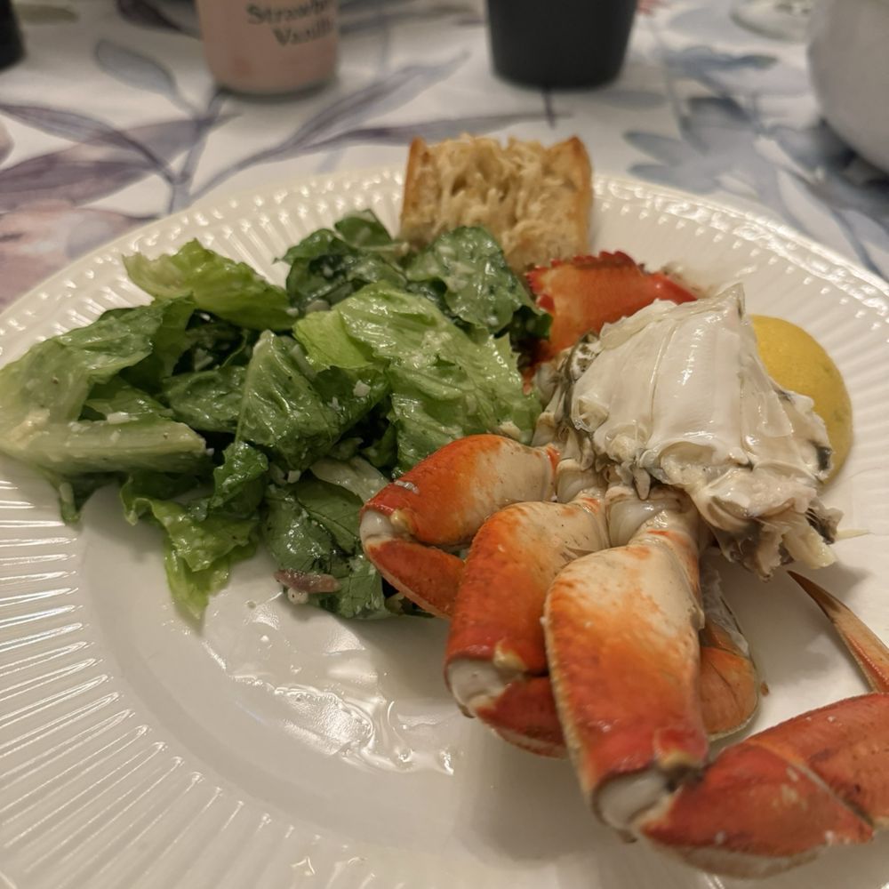 SF Supermarket - Crab! - Seafood Markets Near Me - Stockton, California
