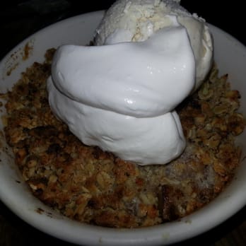 Catelli's - Apple thyme crumble - New American Near Me - Geyserville, California