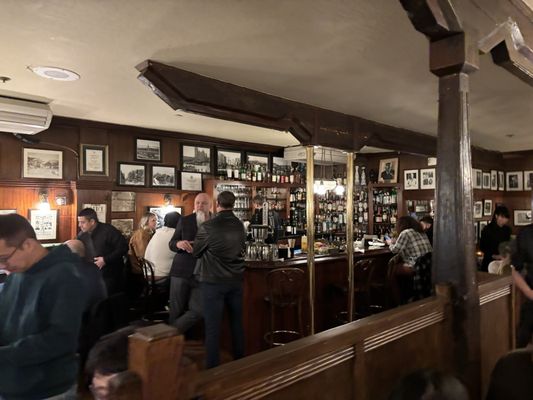 John's Grill by null