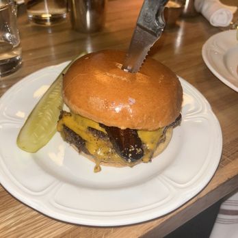 Au Cheval - Single burger with bacon - Bars Near Me - Chicago, Illinois