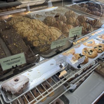 Batter & Mac - Bakeries Near Me - Milwaukee, Wisconsin