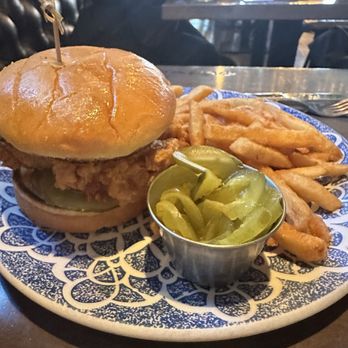 Farm Bar - Lakeview - Fried Chicken Sandwich - Bars Near Me - Chicago, Illinois Farm Bar - Lakeview - Fried Chicken Sandwich - Bars Near Me - Chicago, Illinois