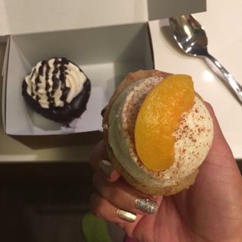 Molly's Cupcakes - Cupcakes Near Me - Chicago, Illinois Molly's Cupcakes - Cupcakes Near Me - Chicago, Illinois