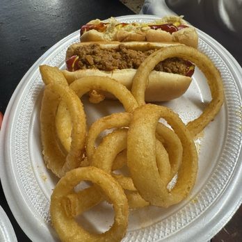 Ashwood Bar and Grill - Hotdogs and onion rings - Bars Near Me - Bishopville, South Carolina Ashwood Bar and Grill - Hotdogs and onion rings - Bars Near Me - Bishopville, South Carolina