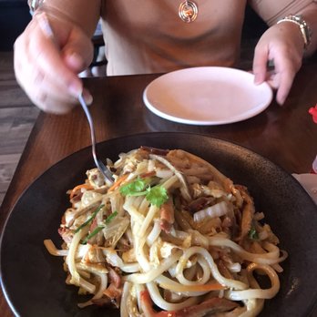 Chiwa Bistro - Sushi Bars Near Me - Newark, Delaware