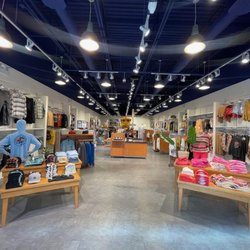 Maui Nix Surf Shop