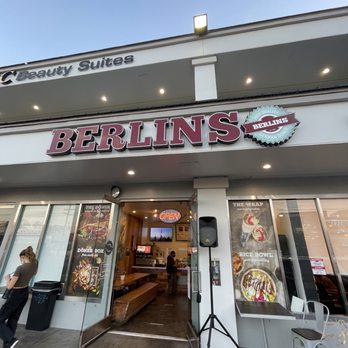 Berlins - Berlins has easy free parking outside. - Bubble Tea Near Me - Los Angeles, California Berlins - Berlins has easy free parking outside. - Bubble Tea Near Me - Los Angeles, California