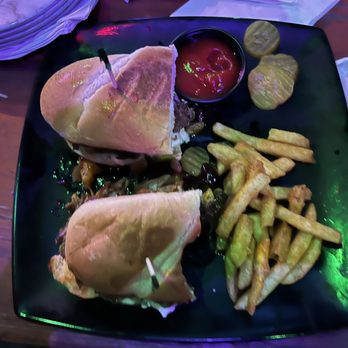 Grandpa's Grill - Lamb sandwich - Barbeque Near Me - San Antonio, Texas Grandpa's Grill - Lamb sandwich - Barbeque Near Me - San Antonio, Texas