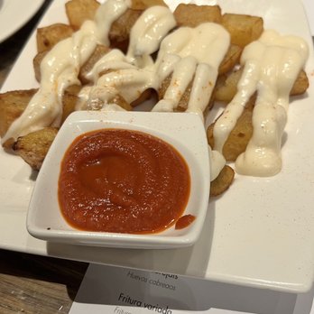 Ciutat Comtal - Potatoes - Tapas Bars Near Me - Barcelona, B Ciutat Comtal - Potatoes - Tapas Bars Near Me - Barcelona, B