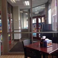Royal Farms - Inside the dining room
