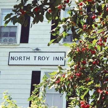 North Troy Inn Bed & Breakfast - Bed & Breakfast Near Me - North Troy, Vermont North Troy Inn Bed & Breakfast - Bed & Breakfast Near Me - North Troy, Vermont