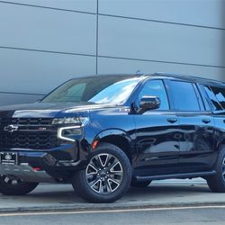 Seattle Exclusive Limo & Town Car - Black Chevrolet Suburban Is First Choice For Car Service To Airport. Best Airport Limo Option In Seattle