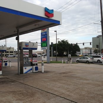 Chevron - TJM's convenience store & Chevron Gas station. Last stop before causeway(north bound). On the corner of Veterans & Karen. - Gas Stations Near Me - Metairie, Louisiana Chevron - TJM's convenience store & Chevron Gas station. Last stop before causeway(north bound). On the corner of Veterans & Karen. - Gas Stations Near Me - Metairie, Louisiana