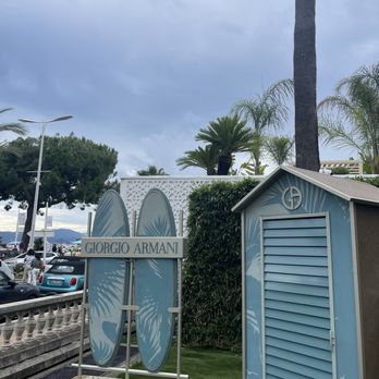 Armani Caffè - Cafes Near Me - Cannes, 06