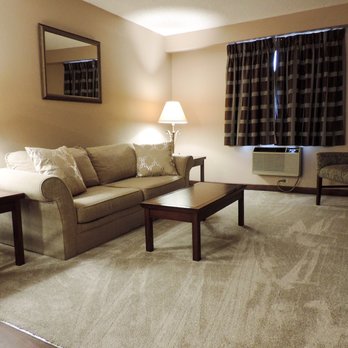 Kings Quarters - Livingroom of our newly remodeled 1 bedroom and 2 bedroom Apts. - Hotels Near Me - Branson, Missouri Kings Quarters - Livingroom of our newly remodeled 1 bedroom and 2 bedroom Apts. - Hotels Near Me - Branson, Missouri