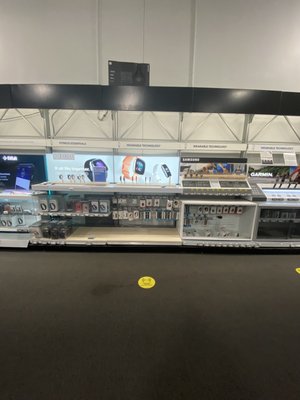 Best Buy by null