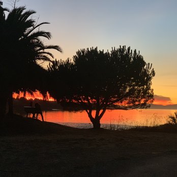 Bayfront Park - Parks Near Me - Pinole, California