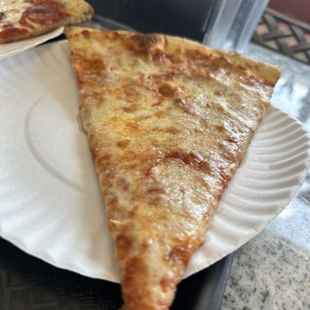 Benny's Pizza - Plain slice - Pizza Near Me - Jamaica, New York Benny's Pizza - Plain slice - Pizza Near Me - Jamaica, New York