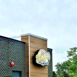 Andy's Frozen Custard - Andy's drive through