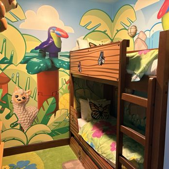 Legoland California Resort - bunk beds for kids - Resorts Near Me - Carlsbad, California Legoland California Resort - bunk beds for kids - Resorts Near Me - Carlsbad, California
