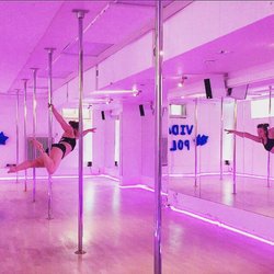 Vida Pole - Mysig dansstudio där ljuset kan anpassas efter humör!