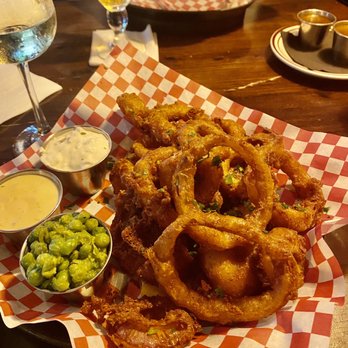 Kelly’s Irish Pub - Onion rings - Pubs Near Me - Austin, Texas Kelly’s Irish Pub - Onion rings - Pubs Near Me - Austin, Texas