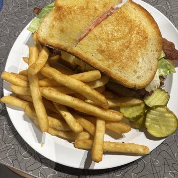Knuckle Sandwich - BLT enough for two people - Diners Near Me - Bargersville, Indiana Knuckle Sandwich - BLT enough for two people - Diners Near Me - Bargersville, Indiana