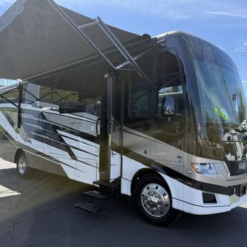 Mike Thompson's RV Superstores - Our new vacation home! 2025 Newmar BayStar 3225. - RV Dealers Near Me - Colton, California Mike Thompson's RV Superstores - Our new vacation home! 2025 Newmar BayStar 3225. - RV Dealers Near Me - Colton, California