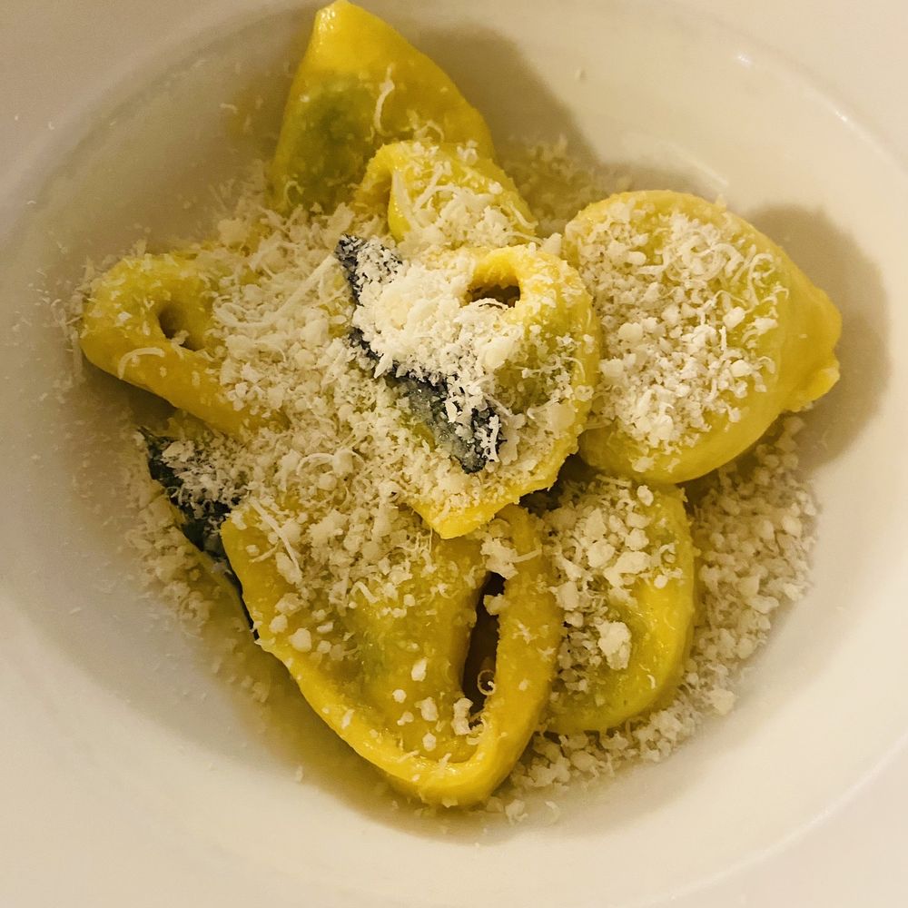 Ristoranti: Teresina - Sage Tortellini spinach and cheese. This was so earthy flavorful in every bite. The sage was so tasteful and not overwhelming. - Italian Near Me - Bologna, BO