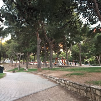 Parque Castillo Palomar - Parks Near Me - Zaragoza, Z