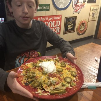 Bandit's Roadhouse - Beef nachos - American Near Me - Berwick, Pennsylvania