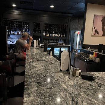 Vito's Italian Kitchen - Bar view - Italian Near Me - Granbury, Texas Vito's Italian Kitchen - Bar view - Italian Near Me - Granbury, Texas