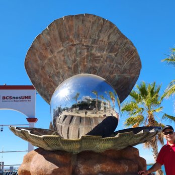 Luvis Tours - Malacon in La Paz - Tours Near Me - Cabo San Lucas, BCS