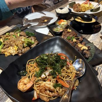 Table Thai - Spicy Hot Basil Spaghetti, Crying Tiger, Pad See Eiw, Tom Kha Soup, Under the Rock - Thai Near Me - Las Vegas, Nevada Table Thai - Spicy Hot Basil Spaghetti, Crying Tiger, Pad See Eiw, Tom Kha Soup, Under the Rock - Thai Near Me - Las Vegas, Nevada