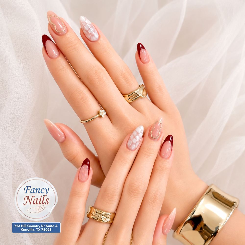Fancy Nails Logo