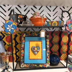 Sonoma Valley Vintage - So many whimsical things to be found here