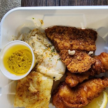 Quivey's Grove - Fish combo with parmesan potatoes - New American Near Me - Fitchburg, Wisconsin