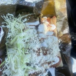 Tamal de res, tamal de mole Tamal de res, tamal de mole