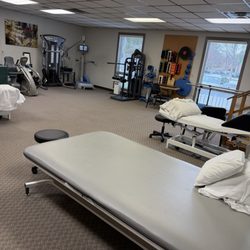 Eirmc Physical Therapy Specialties - Physical Therapy Room