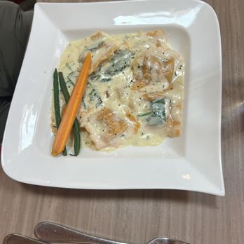 Del Ray Cafe - butternut squash ravioli - French Near Me - Alexandria, Virginia