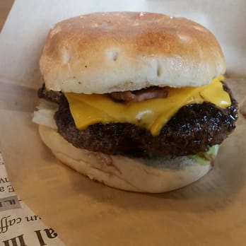 T-burger Station - Bacon cheese burger - Burgers Near Me - Rome, RM T-burger Station - Bacon cheese burger - Burgers Near Me - Rome, RM