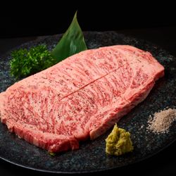 Yamaya Japanese Wagyu & Grill - A5 Miyazaki Japanese Wagyu -- BMS 10-12+
Not all A5 is equal. Our Wagyu is sourced only from the highest marbling grades within A5.